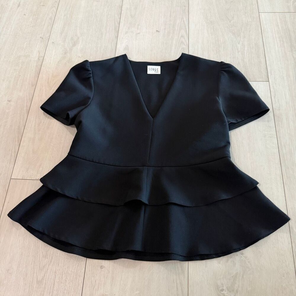 Songe lab women ruffle top size S